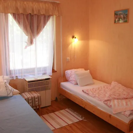Napsugarka Haz Ferienhaus *